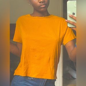 mustard yellow h&m ribbed t-shirt/crop top